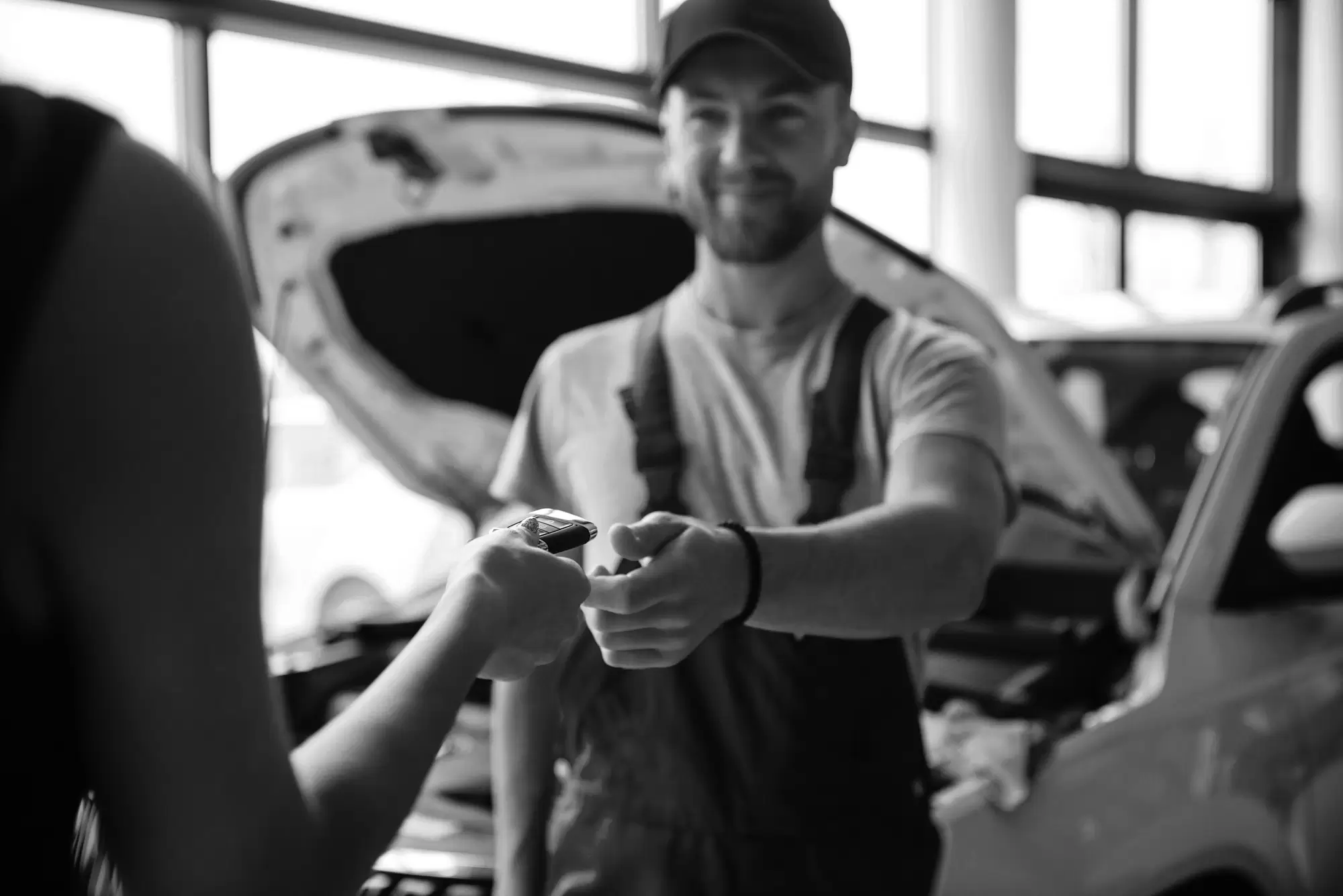 atendimento personalizado - Motocar Peças e Serviços